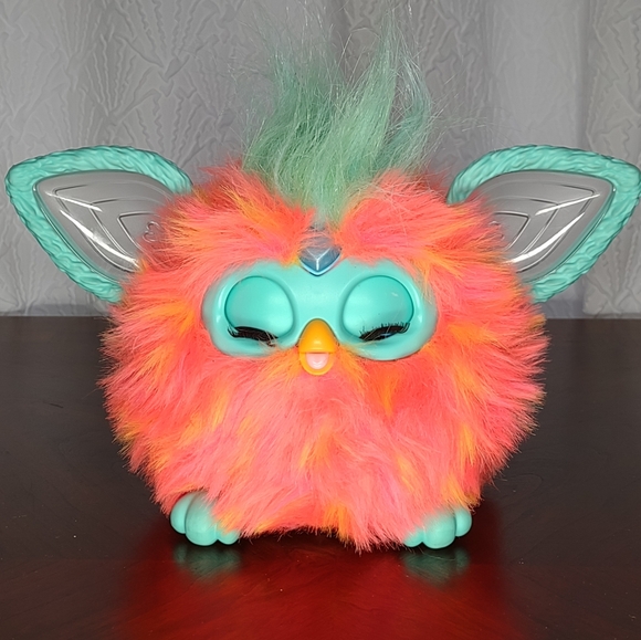 Furby Coral Interactive Plush Toy - Picture 1 of 5